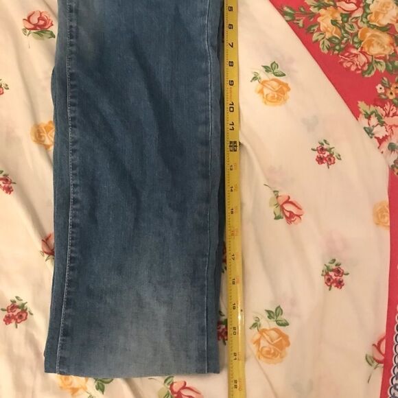 Paige light blue jean, Benedict canyon size 25 - Picture 7 of 11